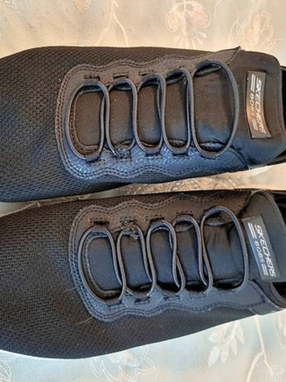 Skechers Slip Ins - Black & White Sneakers 10 WIDE